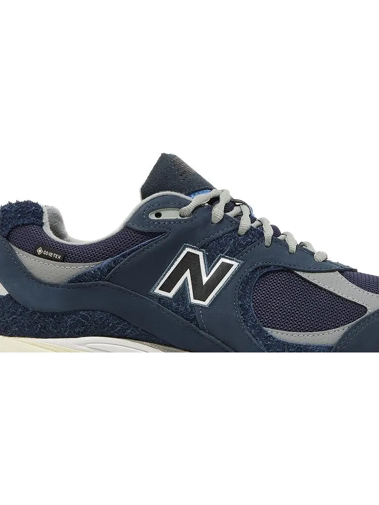Кроссовки New Balance INVINCIBLE x N.HOOLYWOOD x 2002R GORE-TEX 'Blue Moon' — изображение 2 из 8, синий
