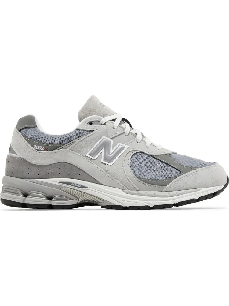 Кроссовки New Balance 2002R GORE-TEX 'Concrete' — изображение 1 из 4, серый