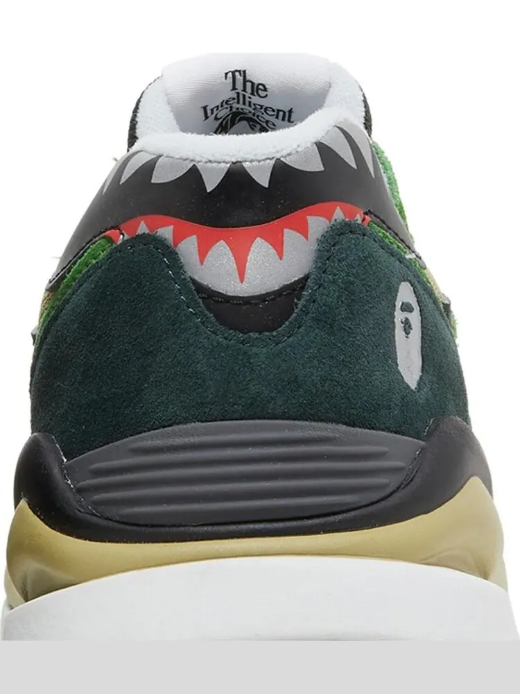 Кроссовки New Balance BAPE x 57/40 'Green' — изображение 7 из 8, зеленый