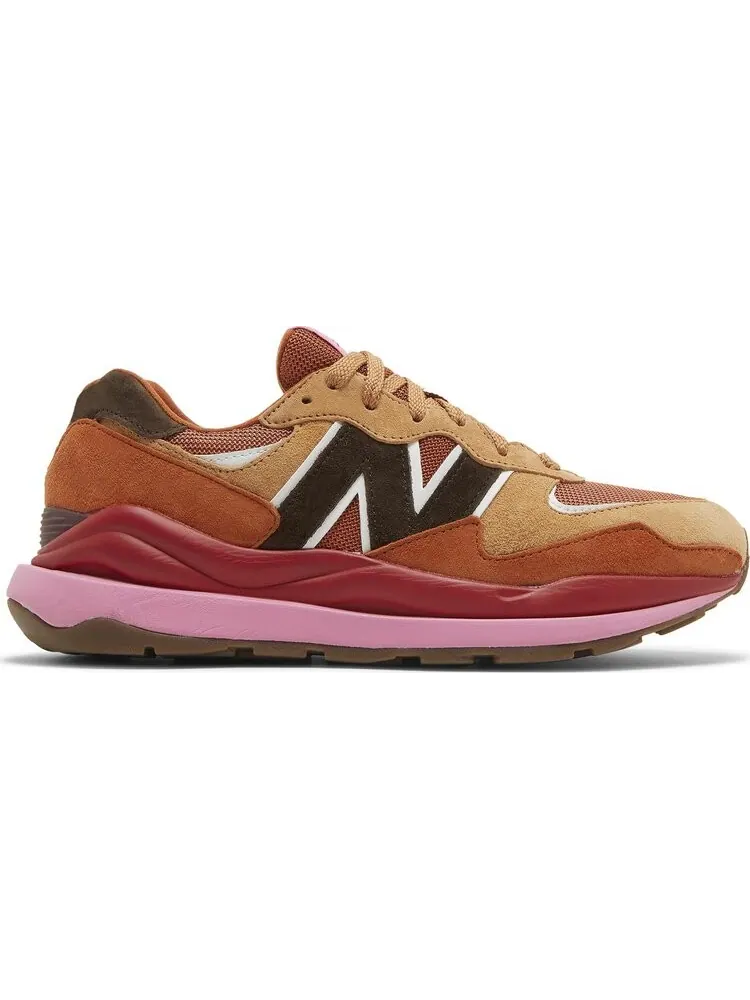 Кроссовки New Balance 57/40 'Brown Pink Red' — изображение 1 из 8, коричневый