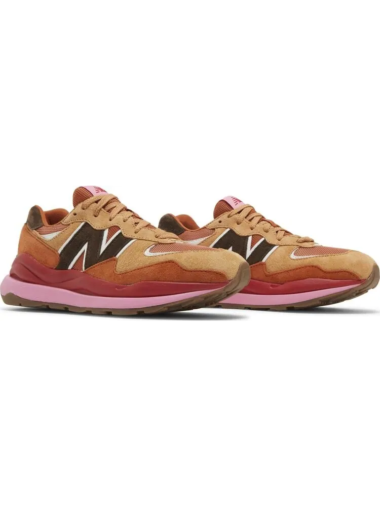 Кроссовки New Balance 57/40 'Brown Pink Red' — изображение 8 из 8, коричневый