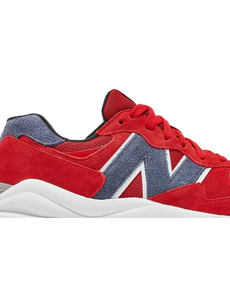 Кроссовки New Balance 57/40 'Team Red' — изображение 2 из 8, красный