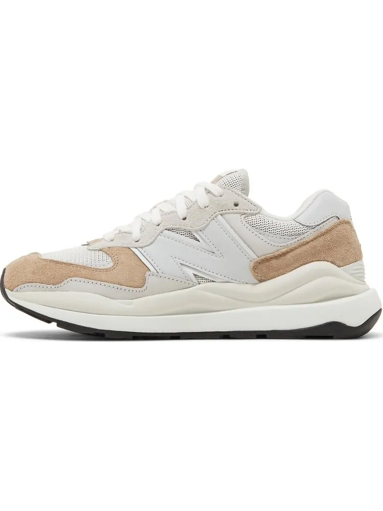 Кроссовки New Balance 57/40 'Nimbus Cloud Incense' — изображение 3 из 8, бежевый