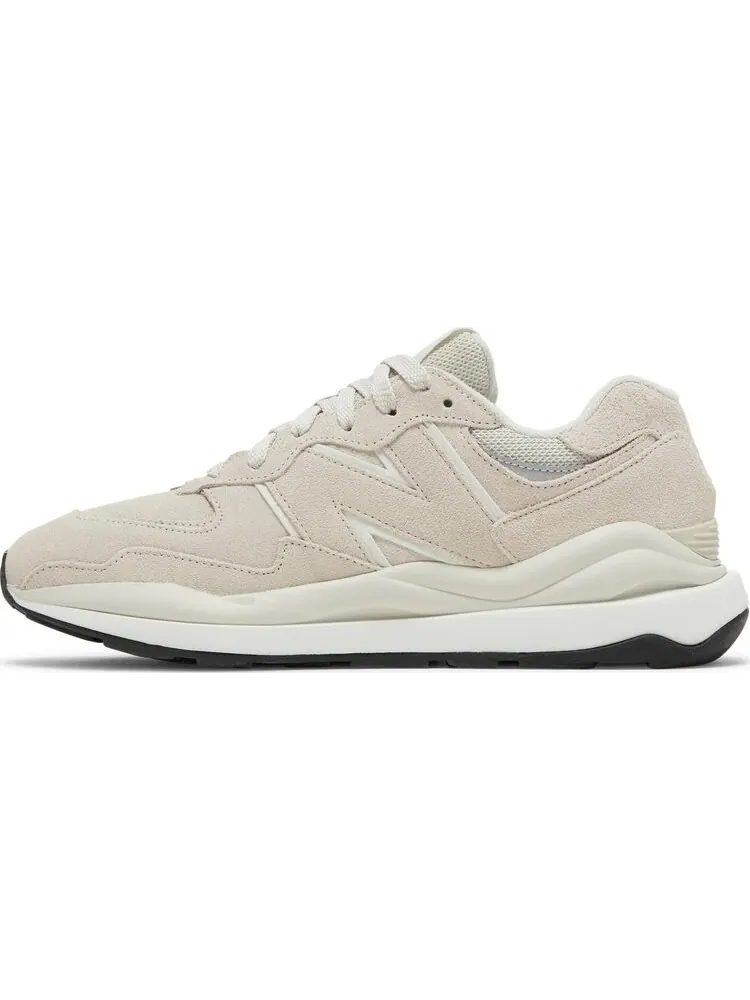 Кроссовки New Balance 57/40 'Moonbeam' — изображение 3 из 8, бежевый