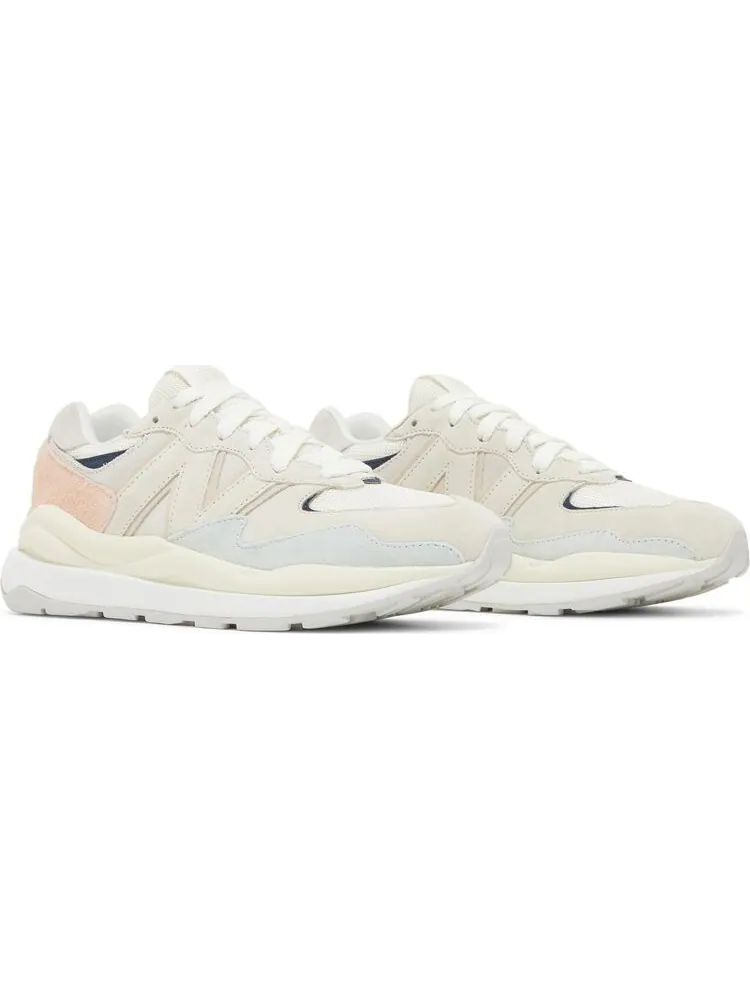 Кроссовки New Balance 57/40 'Sea Salt Vintage Rose' — изображение 8 из 8, белый