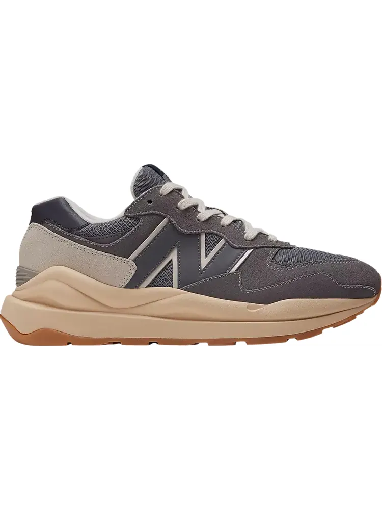 Кроссовки New Balance 57/40 'Castlerock Sea Salt' — изображение 1 из 1, серый