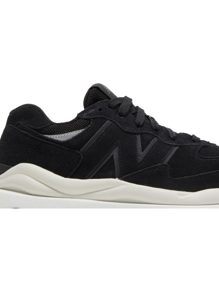 Кроссовки New Balance 57/4 — изображение 2 из 8, черный/кремовый