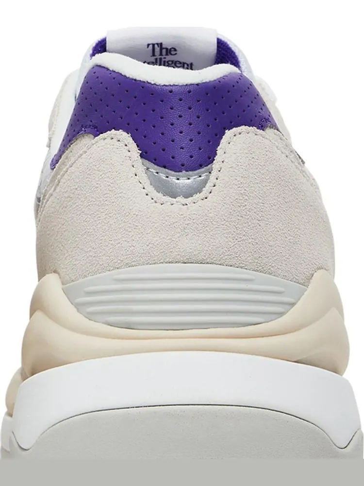 Кроссовки New Balance 57/40 'Sea Salt Prism Purple' — изображение 7 из 8, белый