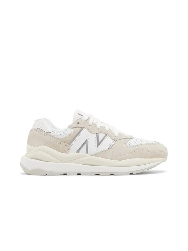 Кроссовки New Balance 57/40 — изображение 1 из 4, белый