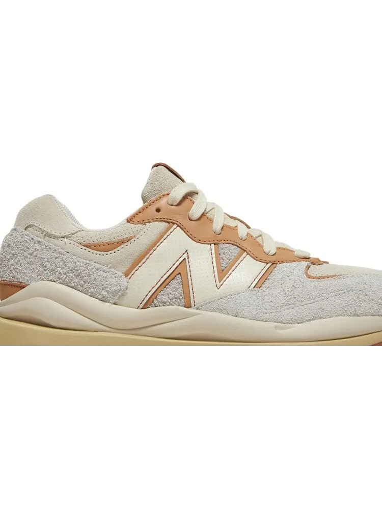 Кроссовки New Balance Todd Snyder x 57/40 'Stony Beach' — изображение 2 из 8, белый