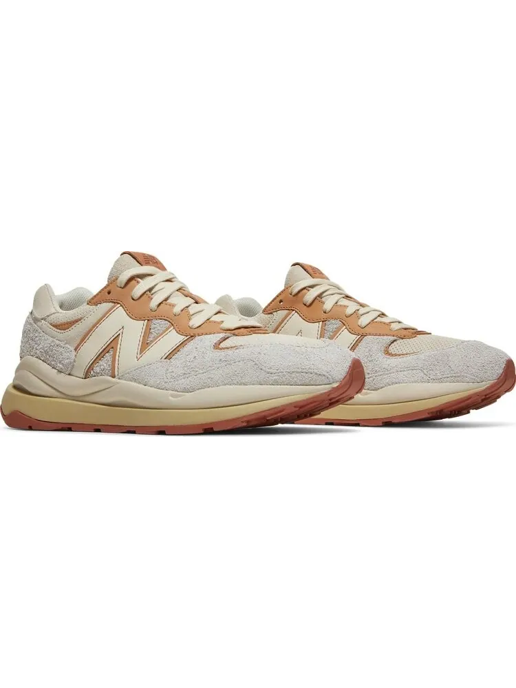 Кроссовки New Balance Todd Snyder x 57/40 'Stony Beach' — изображение 8 из 8, белый