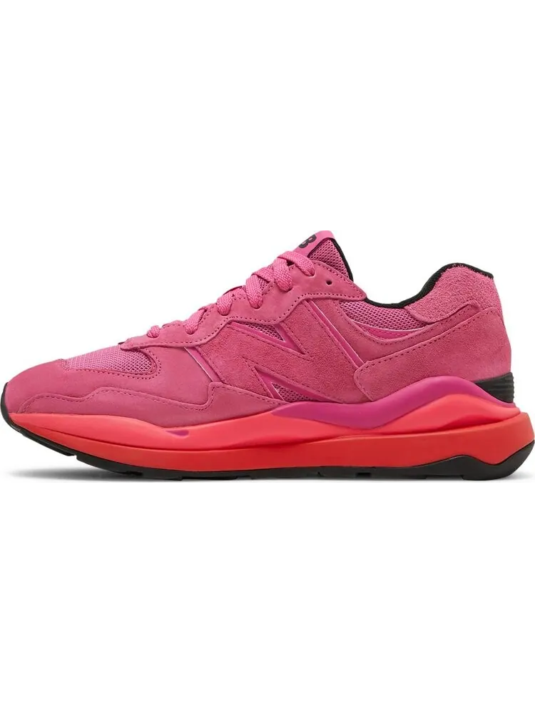 Кроссовки New Balance 57/40 'Pink Glow' — изображение 3 из 8, розовый