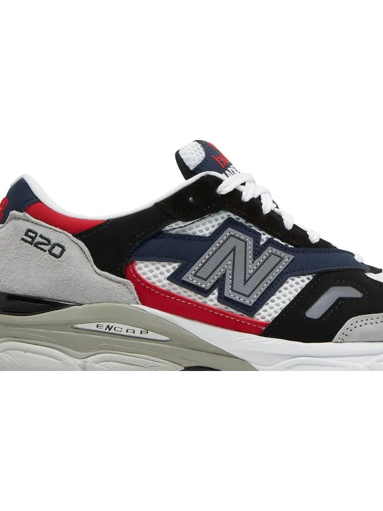 Кроссовки New Balance 920 Made In England 'Grey Black' — изображение 2 из 8, серый