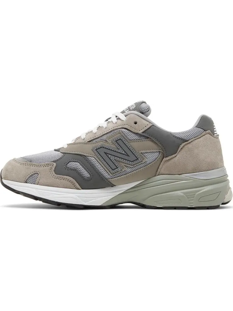 Кроссовки New Balance 920 Made in England 'Grey' — изображение 3 из 8, серый