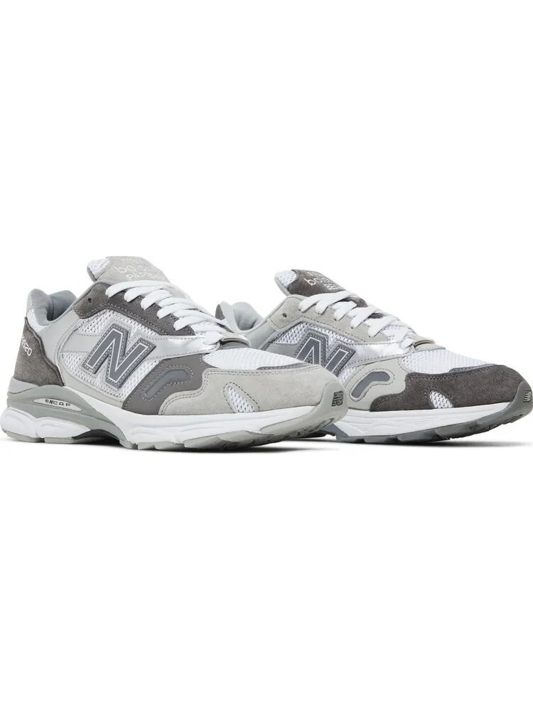 Кроссовки New Balance BEAMS x Paperboy Paris x 920 Made in England 'Ice Boy' — изображение 8 из 10, серый