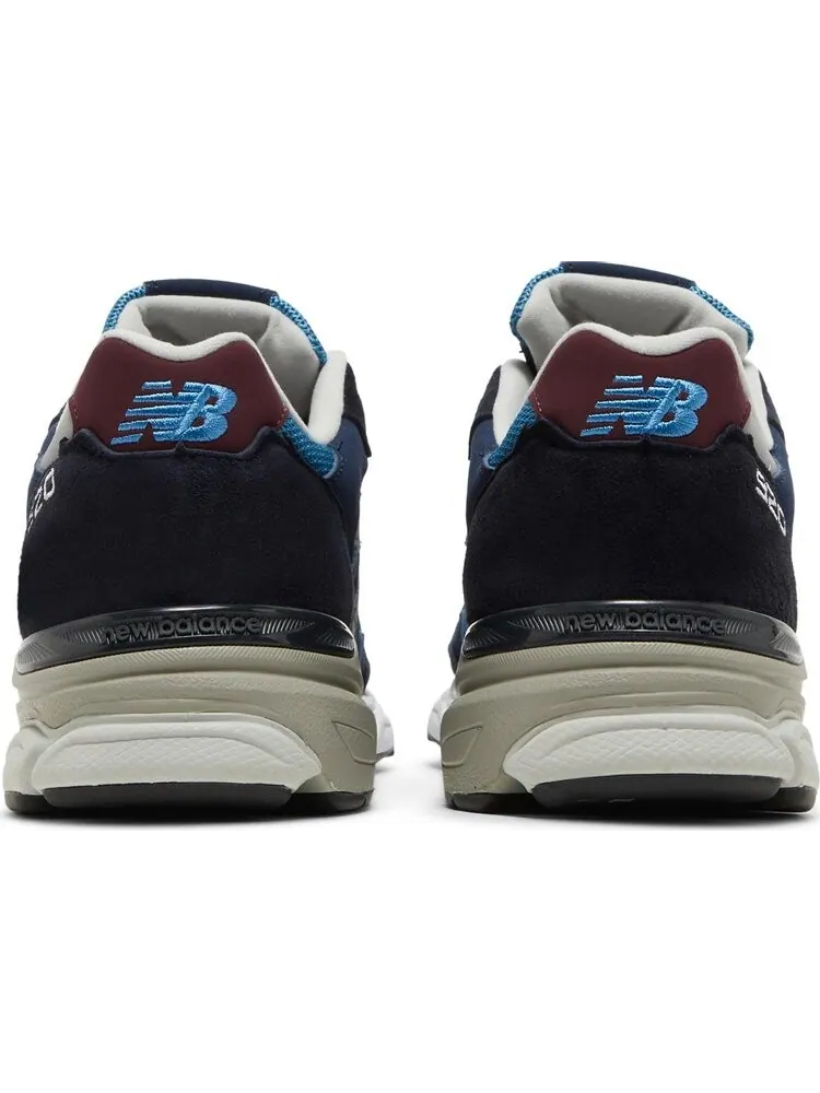 Кроссовки New Balance 920 Made In England 'Navy Burgundy' — изображение 6 из 8, синий