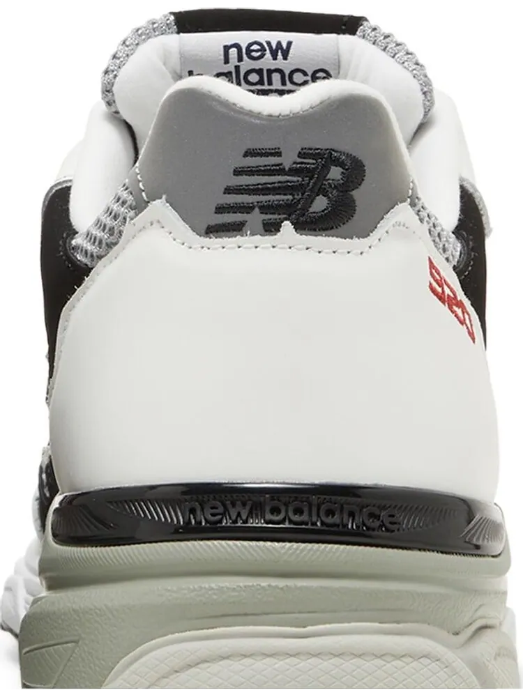 Кроссовки New Balance 920 Made in England '40th Anniversary' — изображение 7 из 8, белый