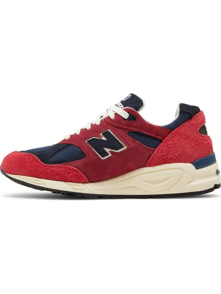 Кроссовки New Balance Teddy Santis x 990v2 Made in USA 'Chrysanthemum' — изображение 3 из 8, красный