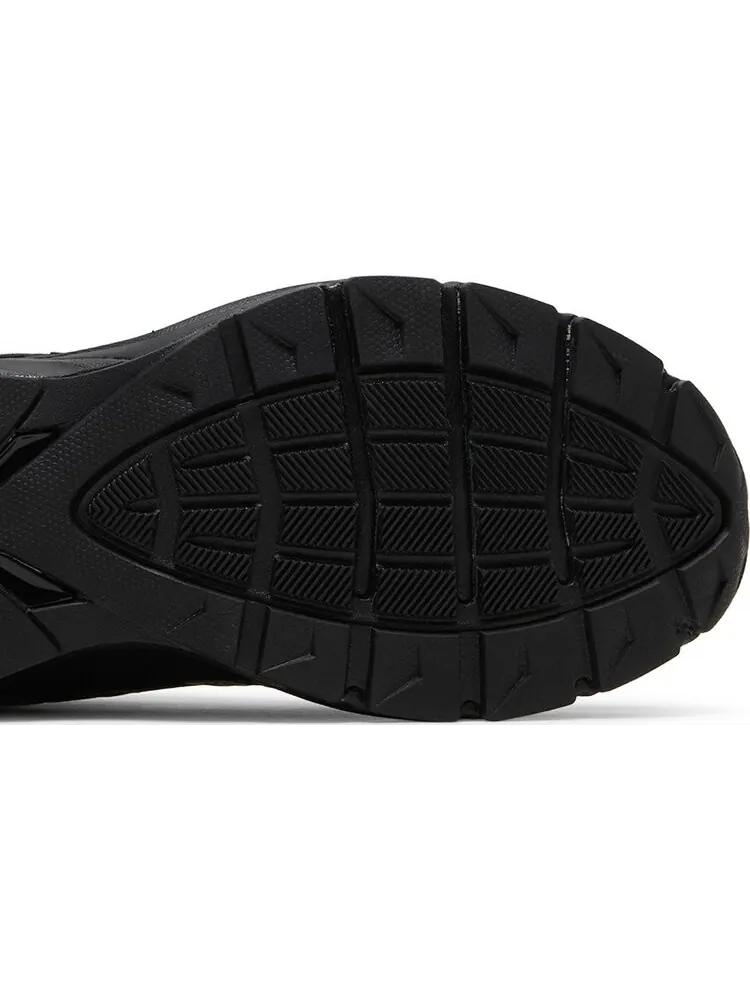 Кроссовки New Balance 990v5 Made in USA 'Triple Black' — изображение 5 из 8, черный