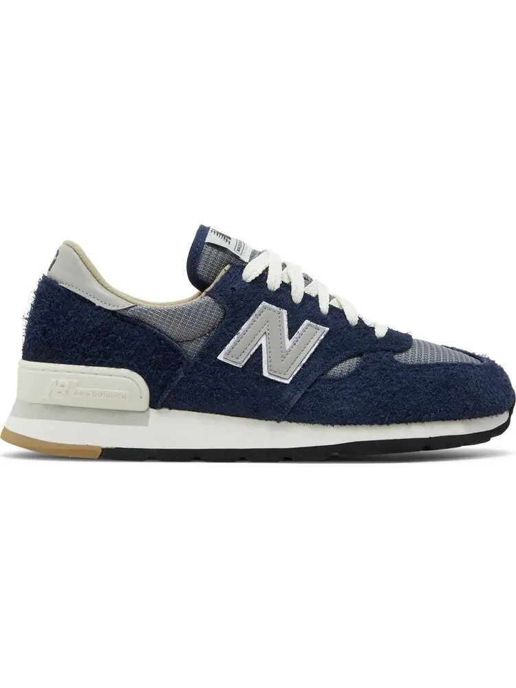 Кроссовки New Balance Carhartt WIP x 990v1 Made in USA 'Sculpture Center' — изображение 1 из 8, синий
