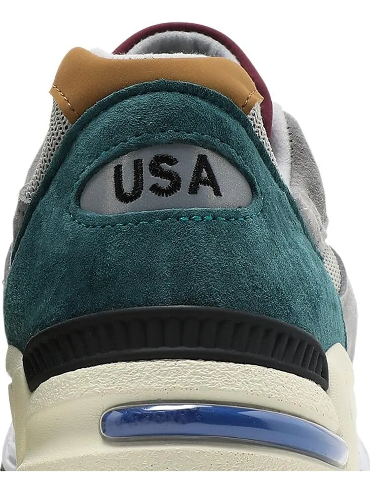 Кроссовки New Balance 990v2 Made in USA 'Grey Multi' — изображение 7 из 8, серый