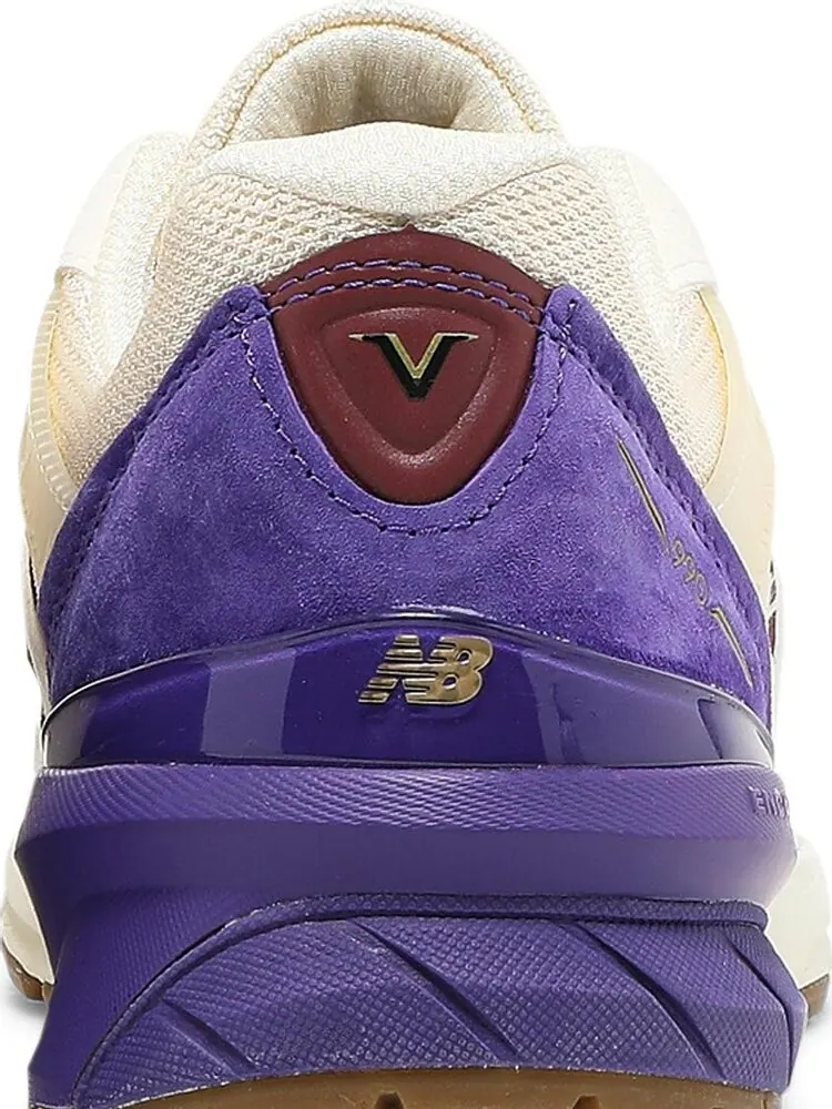 Кроссовки New Balance 990v5 Made In USA 'Black History Month' — изображение 7 из 8, загар