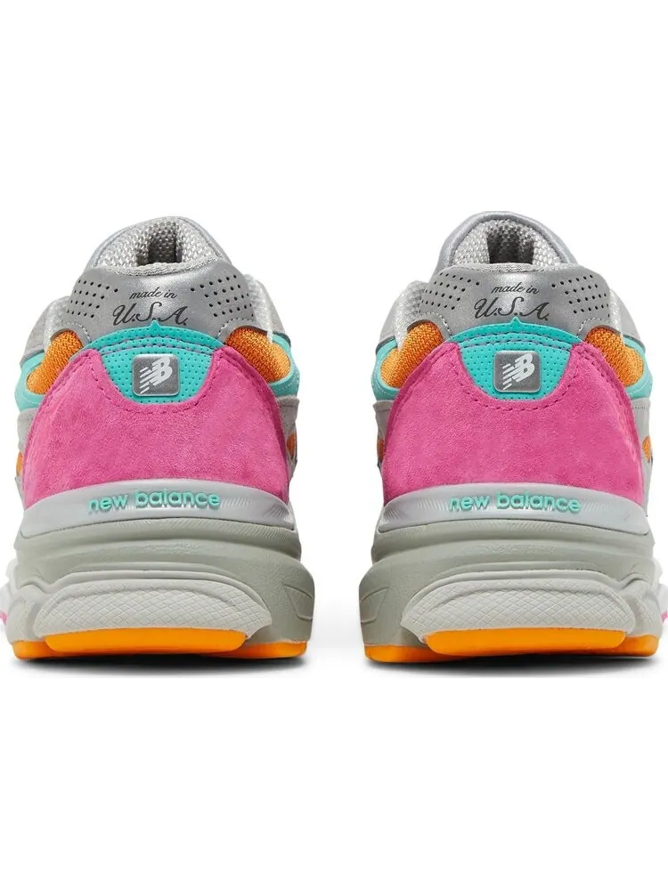 Кроссовки New Balance DTLR x 990v3 Made In USA 'Miami Drive' — изображение 6 из 8, серый