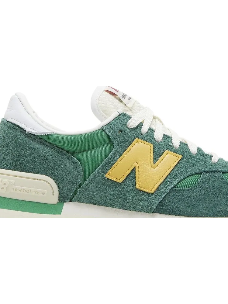 Кроссовки New Balance 990v1 'Green Gold' от Teddy Santis — изображение 2 из 4, зеленый