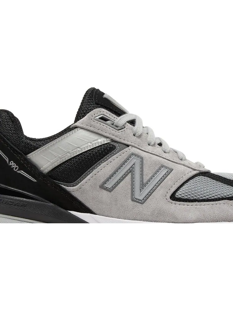 Кроссовки New Balance 990v5 Made In USA 'Kool Grey' — изображение 2 из 8, серый