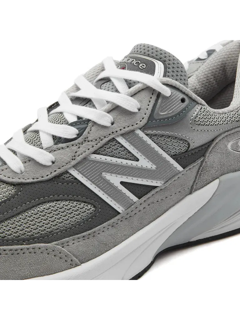 Кроссовки New Balance 990v6 Made in USA — изображение 3 из 6, серый