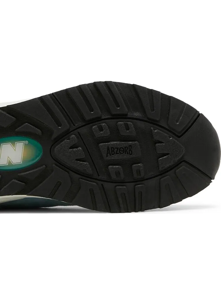 Кроссовки New Balance Kith x 990v2 Made in USA 'Storm Blue' — изображение 5 из 8, синий