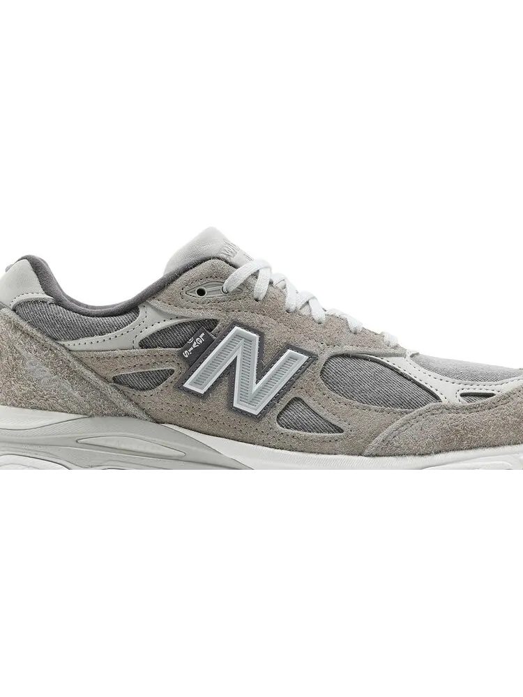 Кроссовки New Balance Levi's x 990v3 Made In USA 'Elephant Skin' — изображение 2 из 8, загар