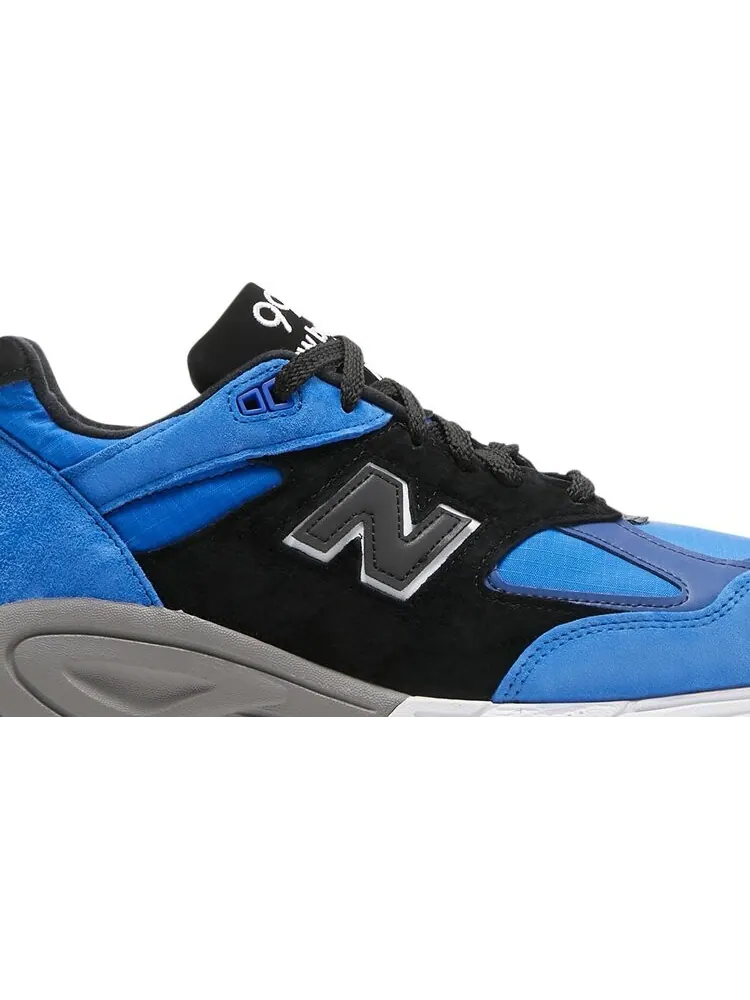 Кроссовки New Balance 990v2 Made in USA 'Blue Suede', премиальная замша — изображение 2 из 8, синий
