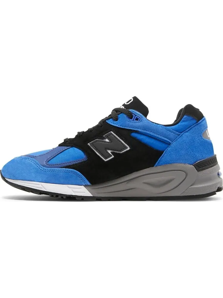 Кроссовки New Balance 990v2 Made in USA 'Blue Suede', премиальная замша — изображение 3 из 8, синий