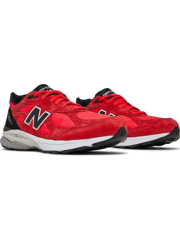 Кроссовки New Balance 990v3 'Red Suede' Made In USA — изображение 8 из 8, красный