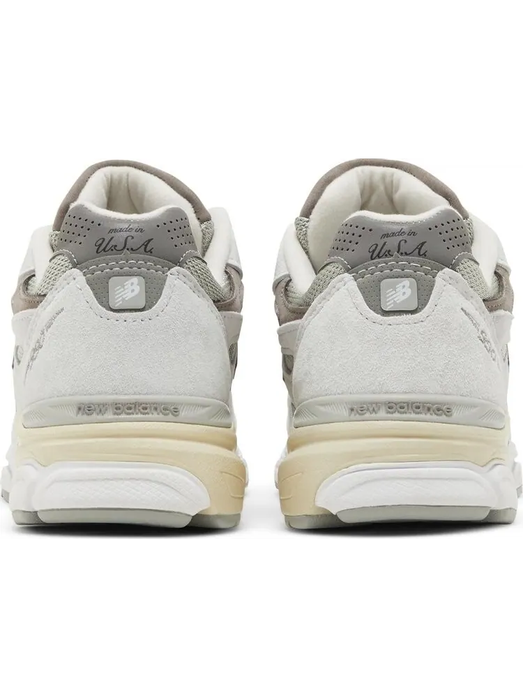 Кроссовки New Balance YCMC x 990v3 Made in USA 'Nimbus Cloud' — изображение 6 из 8, серый