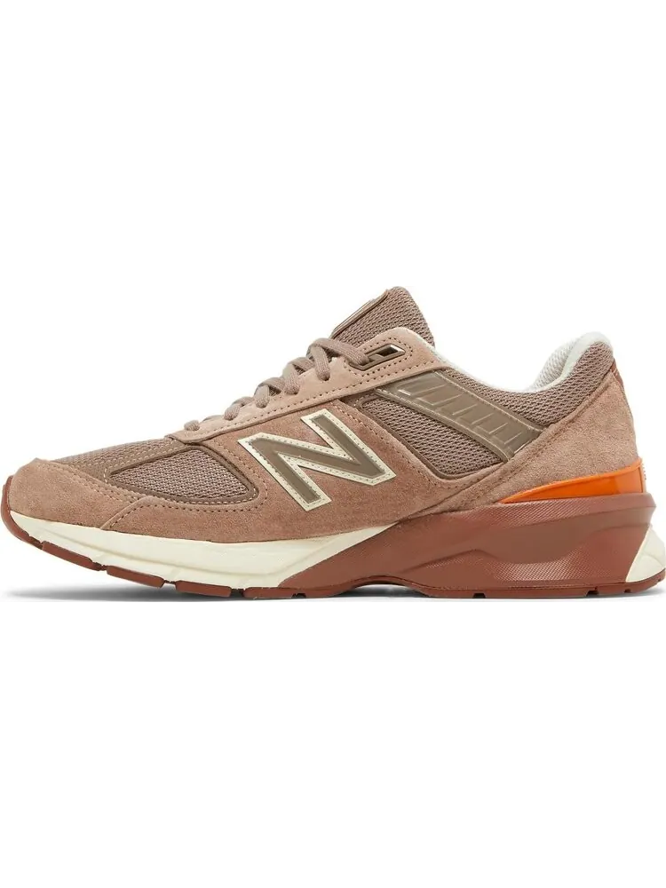 Кроссовки New Balance Slow Steady Club x 990v5 Made in USA 'Brown' — изображение 3 из 8, коричневый