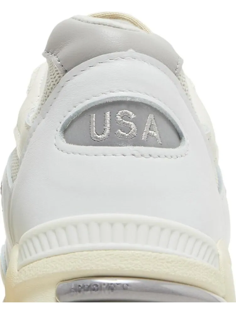 Кроссовки New Balance Teddy Santis x 990v2 Made in USA 'Sea Salt' — изображение 7 из 8, белый