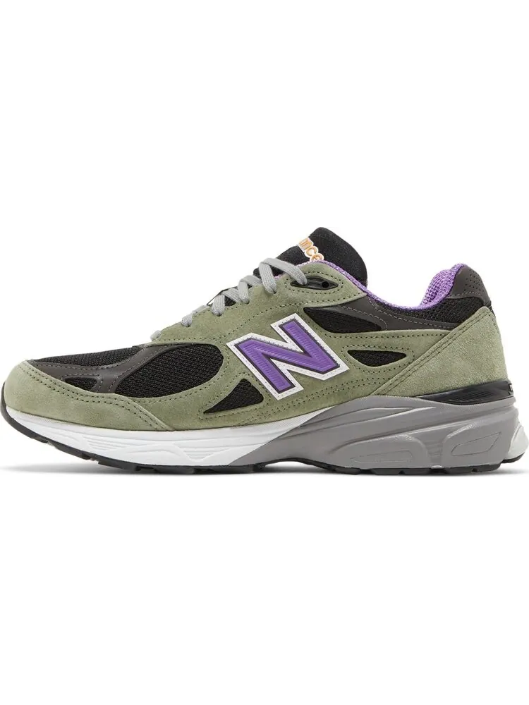 Кроссовки New Balance Teddy Santis x 990v3 Made In USA 'Olive Leaf' — изображение 3 из 8, зеленый