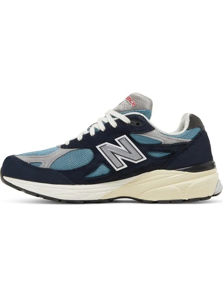 Кроссовки New Balance Teddy Santis x 990v3 Made in USA 'Navy' — изображение 3 из 8, синий