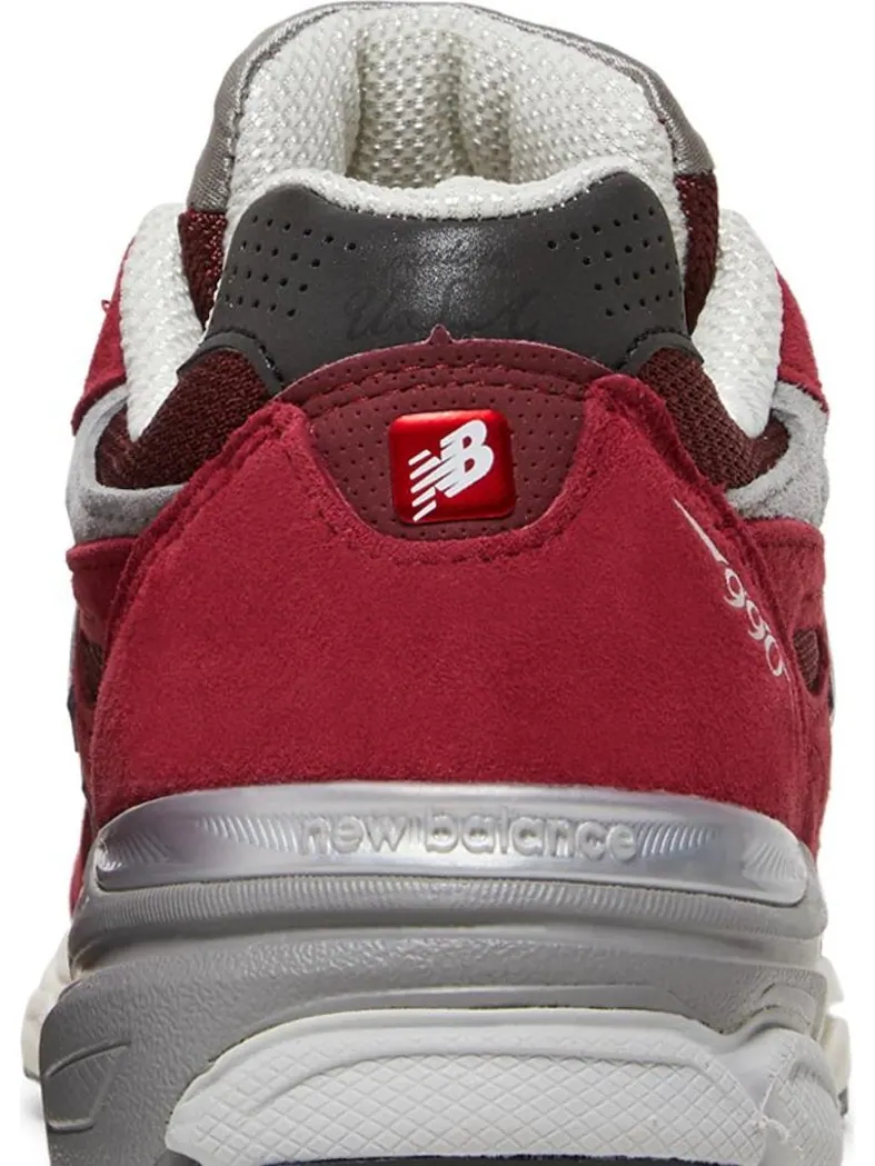 Кроссовки New Balance Teddy Santis x 990v3 Made in USA 'Scarlet Marblehead' — изображение 7 из 10, красный