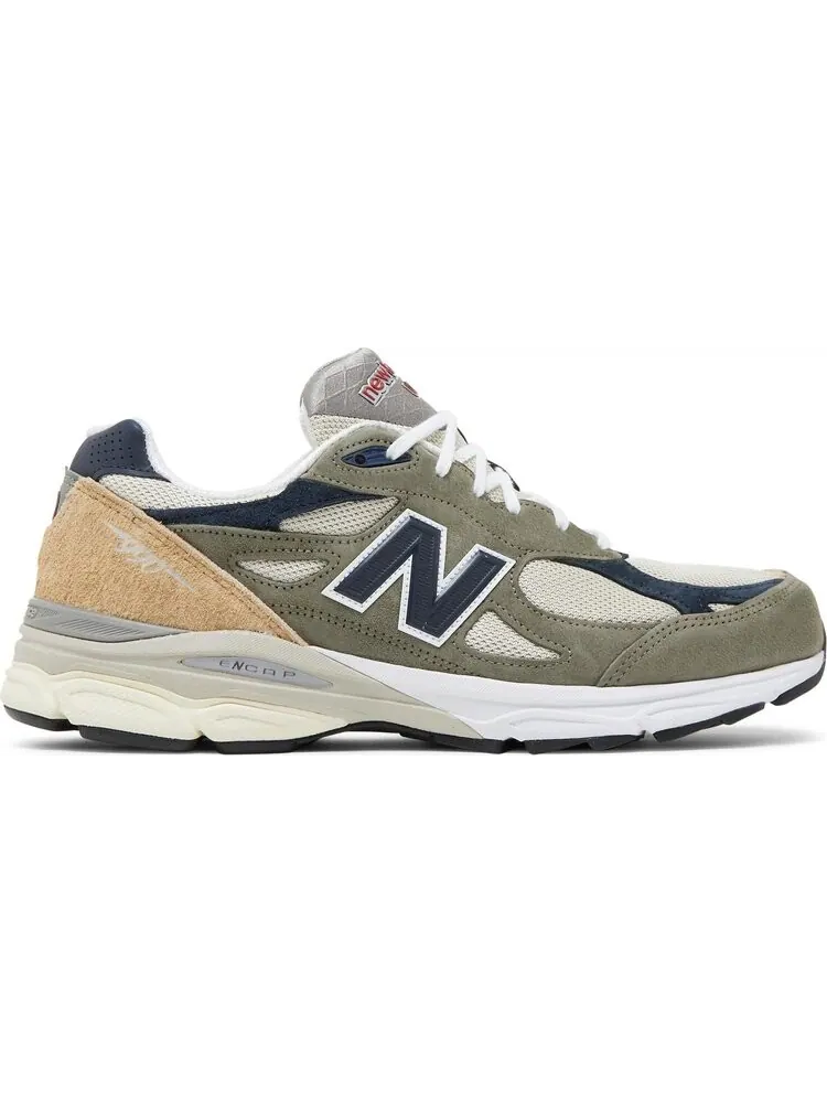 Кроссовки New Balance Teddy Santis x 990v3 Made in USA 'Olive' — изображение 1 из 8, серый