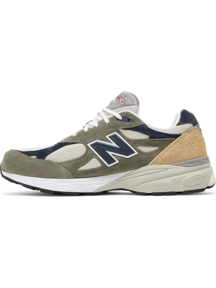 Кроссовки New Balance Teddy Santis x 990v3 Made in USA 'Olive' — изображение 3 из 8, серый