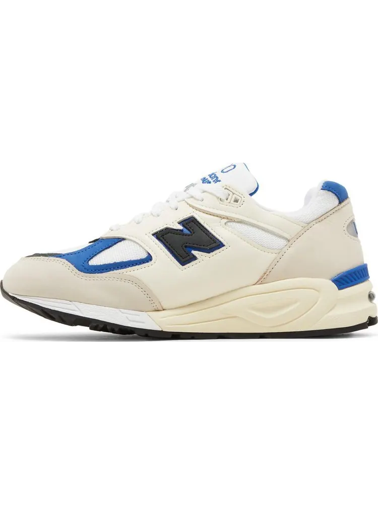Кроссовки New Balance Teddy Santis x 990v2 Made in USA 'White Blue' — изображение 3 из 8, белый