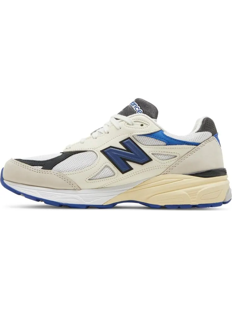 Кроссовки New Balance Teddy Santis x 990v3 Made in USA 'White Blue' — изображение 3 из 8, белый