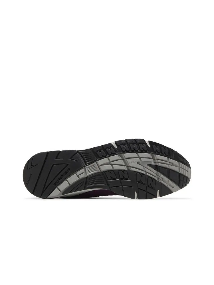 Кроссовки New Balance 991 Made in England Grape Juice — изображение 4 из 6, красный