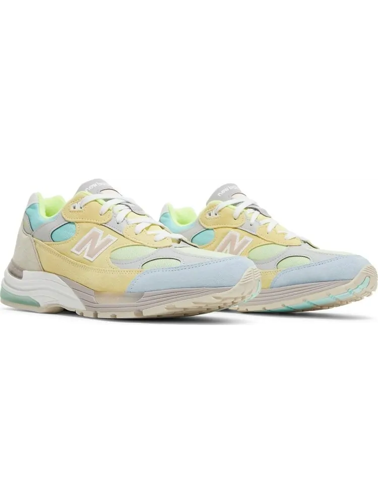 Кроссовки New Balance 992 Made in USA — изображение 8 из 8, кремовый/желтый