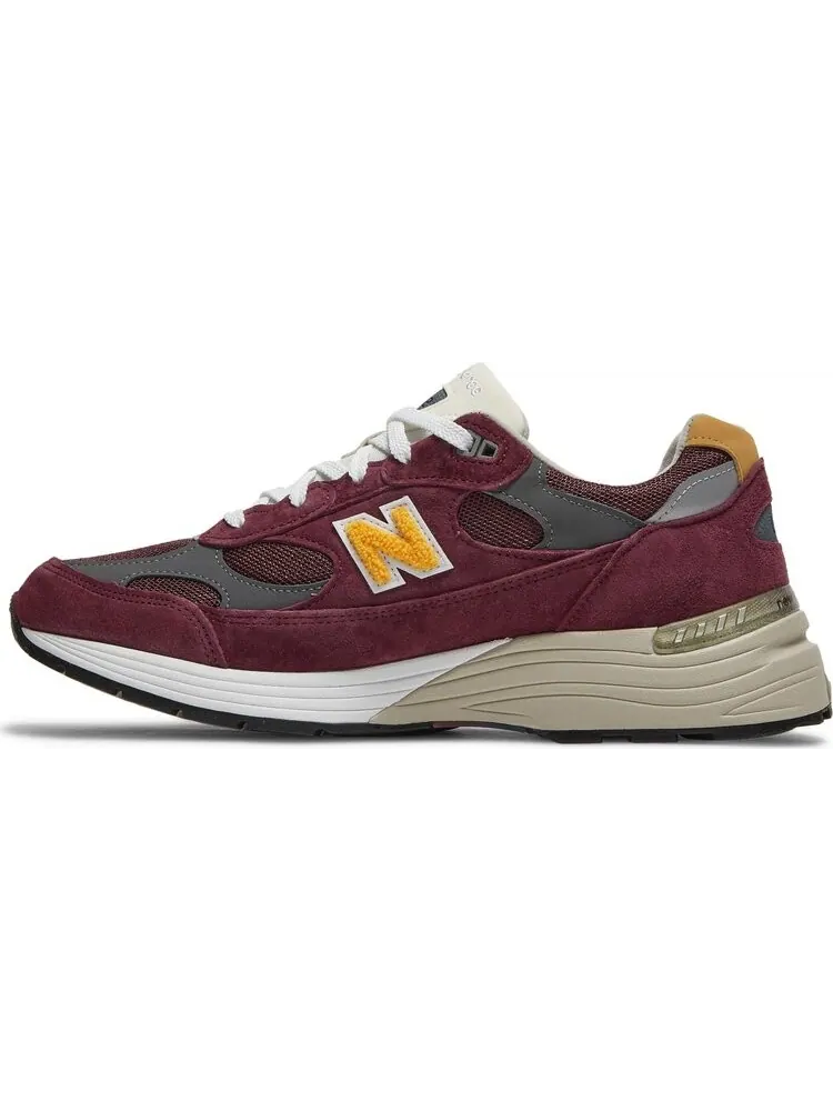 Кроссовки New Balance 992 Made in USA 'Burgundy' — изображение 3 из 8, красный