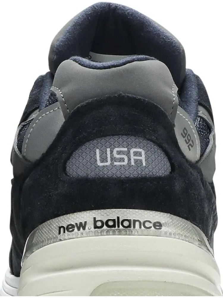 Кроссовки New Balance 992 Made in USA 'Navy Grey' — изображение 7 из 8, синий