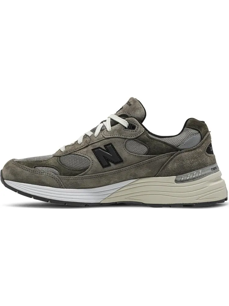 Кроссовки New Balance JJJJound x 992 Made in USA 'Grey' — изображение 3 из 8, серый
